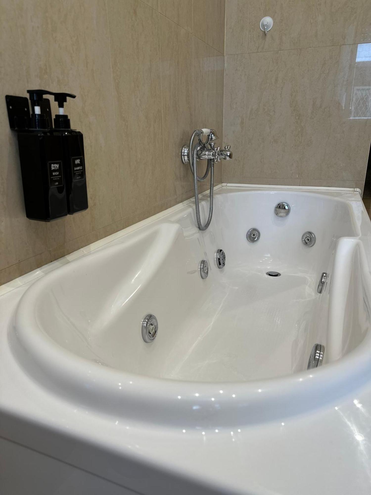 Luxurious Flat Close To The Vatican/Metro Roma Exterior foto